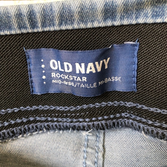 Old Navy rockstar skinny jeans pull on step hem 16 NWOT - Picture 3 of 5
